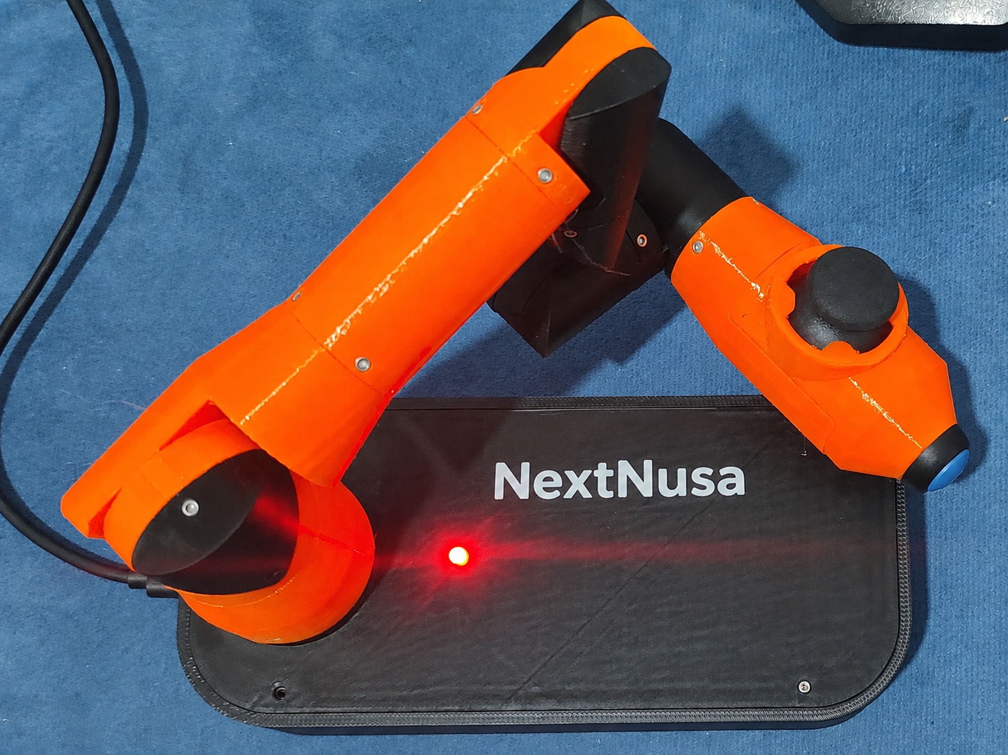 Illustration of an industry-standard ROV controller